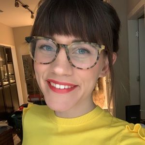 Meet your Posher, Kelly